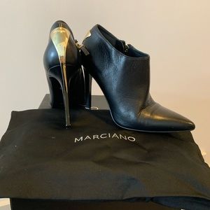 Marciano booties, 6.5